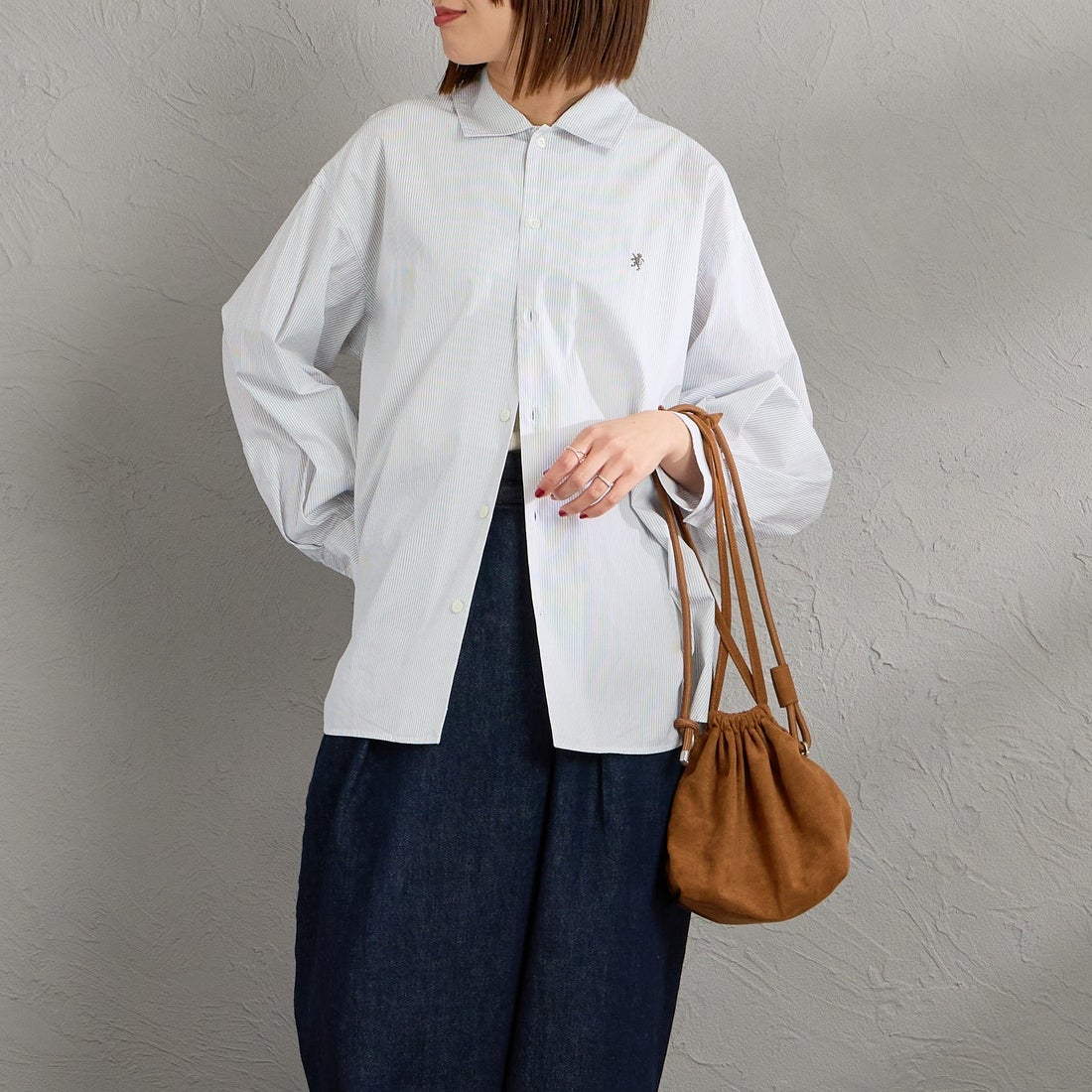 Gymphlex [ジムフレックス] コットンストライプ 長袖チュニックシャツ [GY-B0365PSE] WHT/BLK ST &&モデル身長：159cm 着用サイズ：12&&