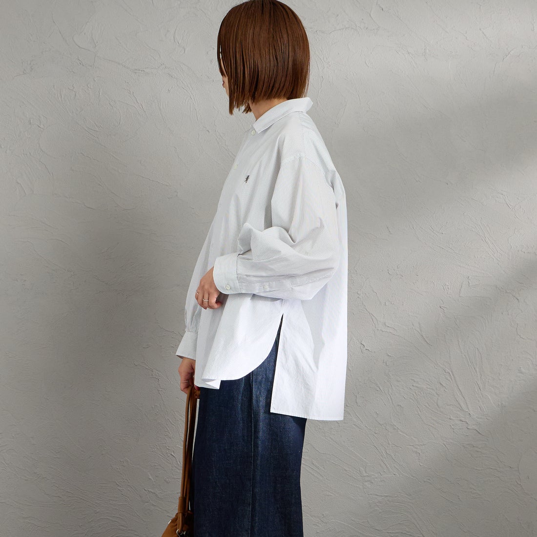 Gymphlex [ジムフレックス] コットンストライプ 長袖チュニックシャツ [GY-B0365PSE] WHT/BLK ST &&モデル身長：159cm 着用サイズ：12&&