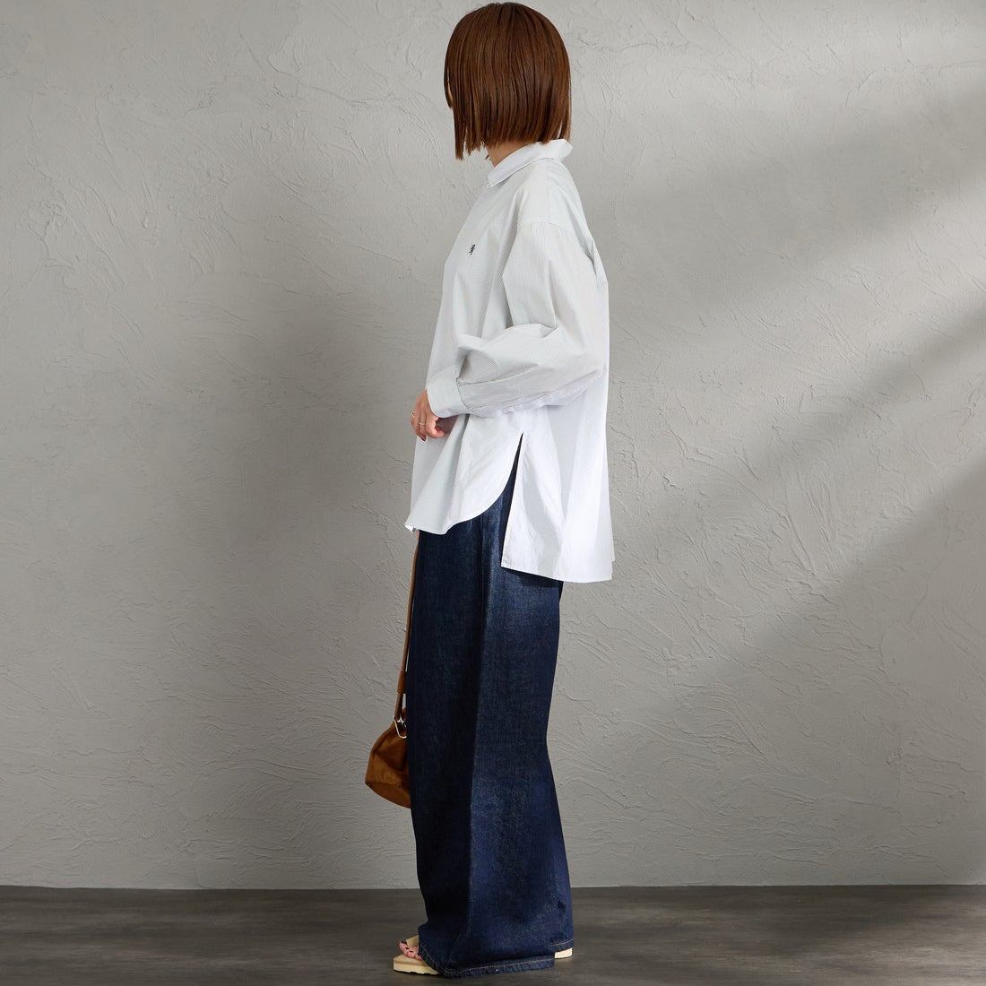 Gymphlex [ジムフレックス] コットンストライプ 長袖チュニックシャツ [GY-B0365PSE] WHT/BLK ST &&モデル身長：159cm 着用サイズ：12&&