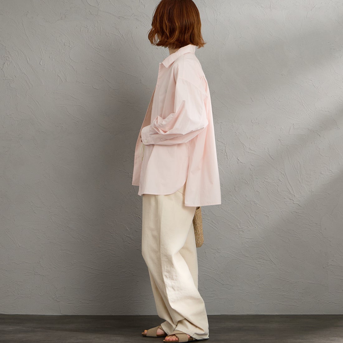 Gymphlex [ジムフレックス] コットンレギュラーカラー長袖チュニックシャツ [GY-B0365OGT] PINK &&モデル身長：158cm 着用サイズ：12&&ジムフレックス] コットンレギュラーカラー長袖チュニックシャツ [GY-B0365OGT]
