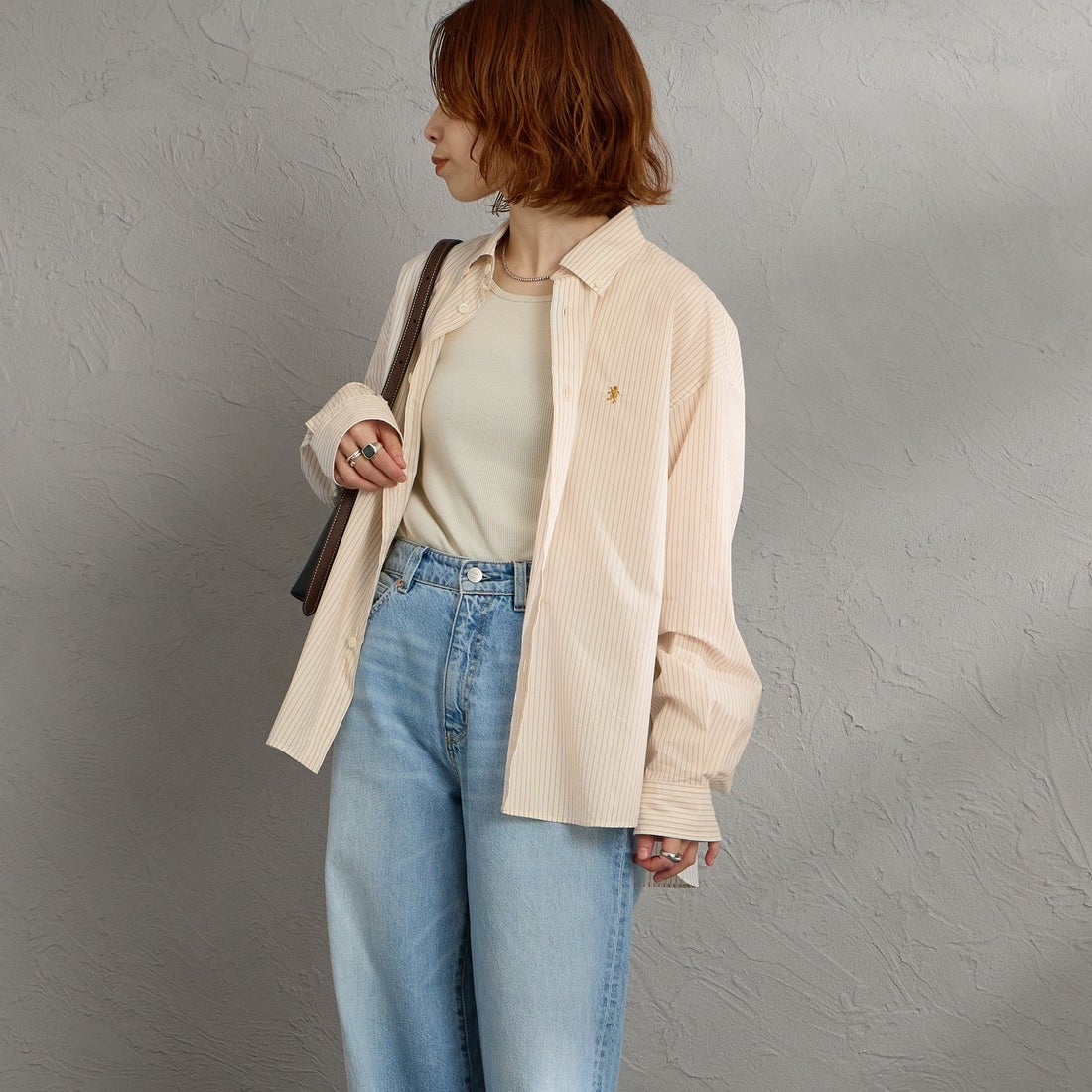 Gymphlex [ジGymphlex [ジムフレックス] コットンストライプ ショートボタンダウンシャツ [GY-B0198TRR] YEL/WH ST &&モデル身長：158cm 着用サイズ：14&&ムフレックス] コットンストライプ ショートボタンダウンシャツ [GY-B0198TRR] YEL/WH ST