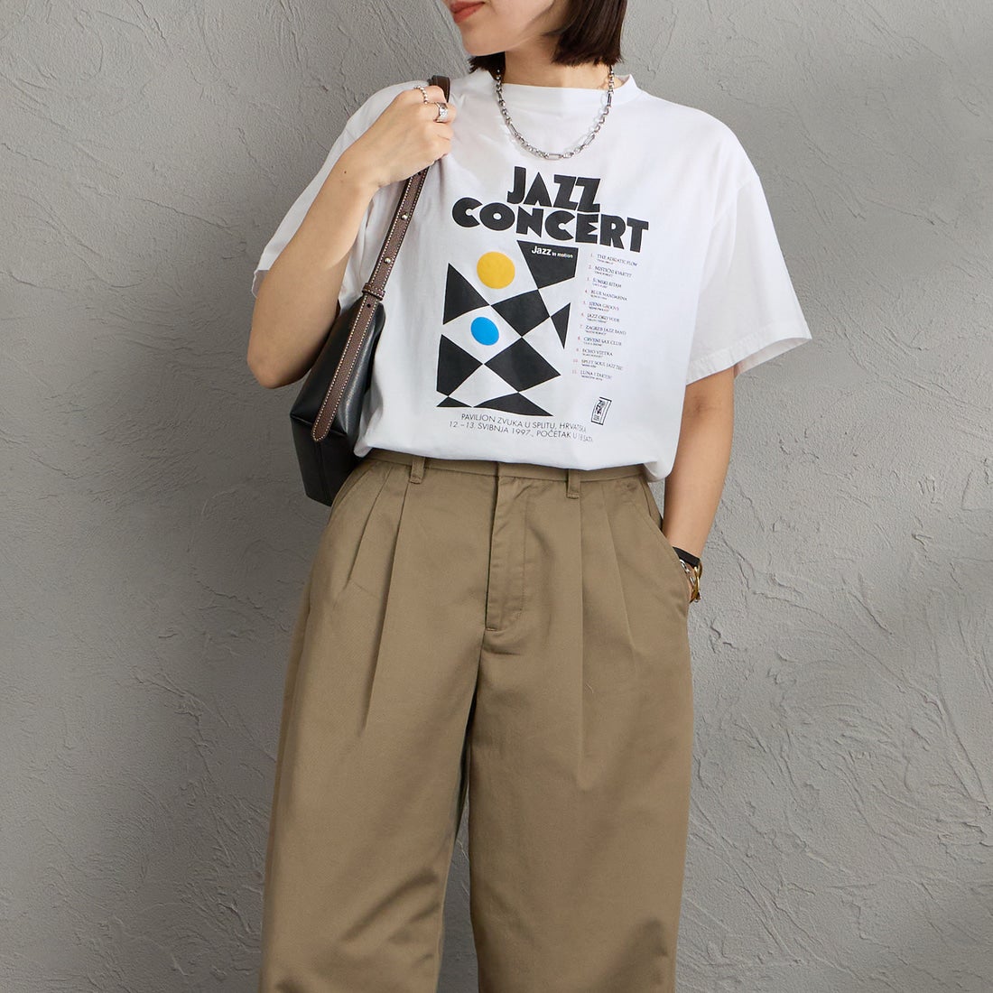 THE SHINZONE [ザ シンゾーン] ジャズコンサートTシャツ [26SMSCU09] 01 WHITE &&モデル身長：160cm 着用サイズ：F0&&