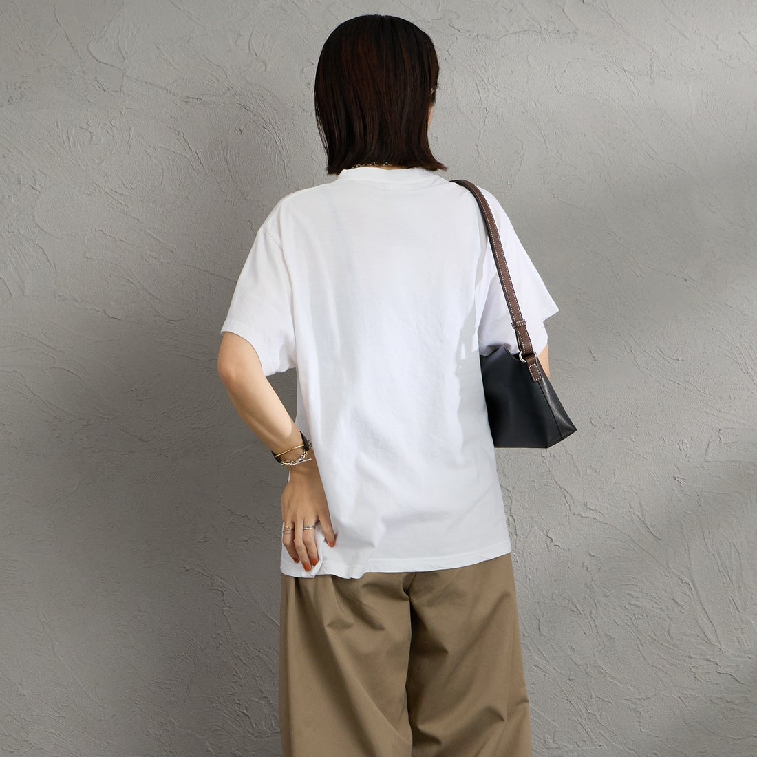 THE SHINZONE [ザ シンゾーン] ジャズコンサートTシャツ [26SMSCU09] 01 WHITE &&モデル身長：160cm 着用サイズ：F0&&