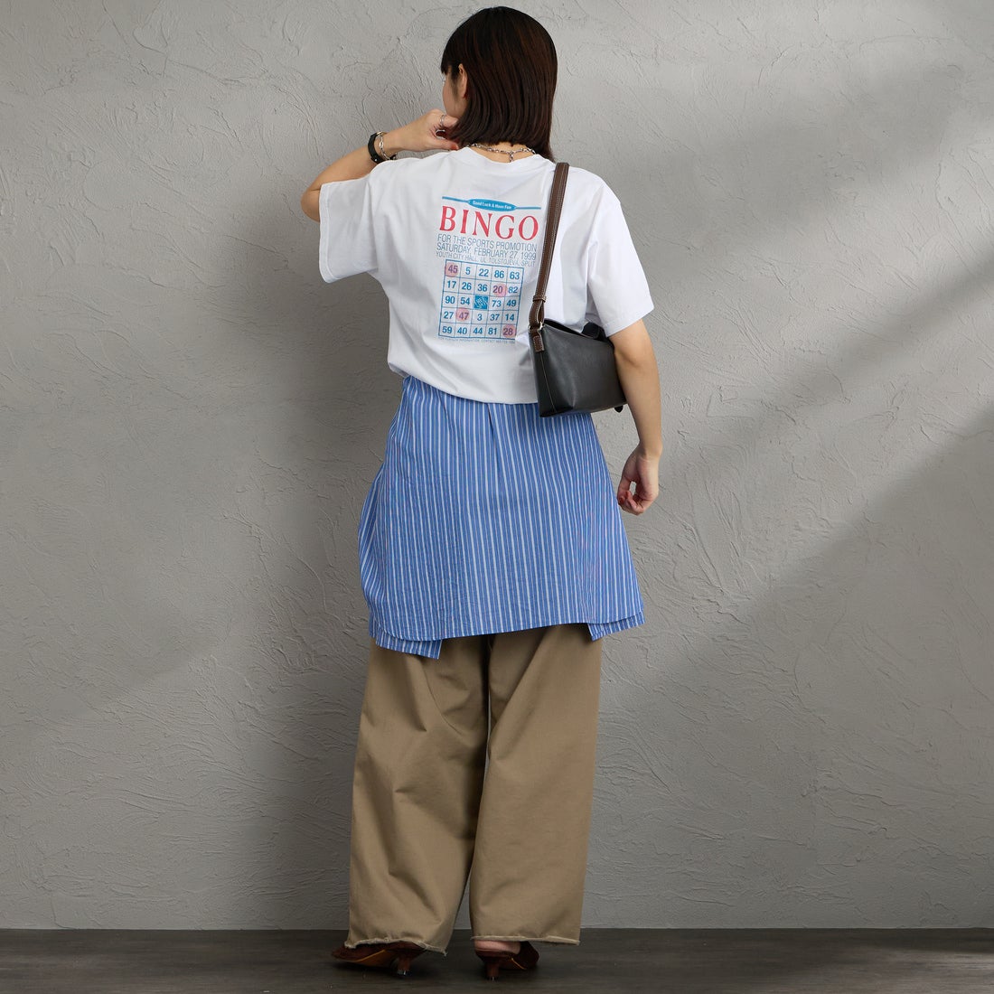 THE SHINZONE [ザ シンゾーン] ビンゴTシャツ [26SMSCU13] 01 WHITE &&モデル身長：160cm 着用サイズ：F0&&