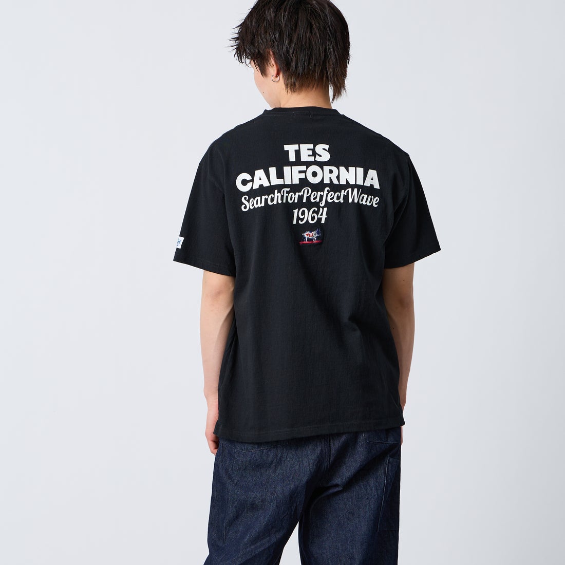 BLACK&&モデル身長：177cm 着用サイズ：XL&&