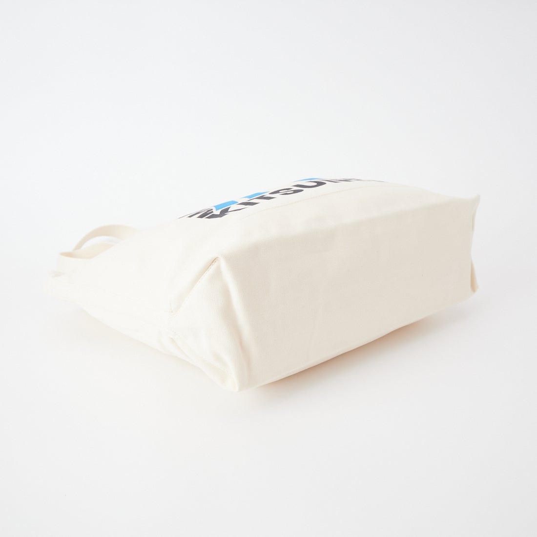 MAISON KITSUNE [メゾン キツネ] ギャラリーフォックストートバッグ [QU05110WW9042] P700 ECRU