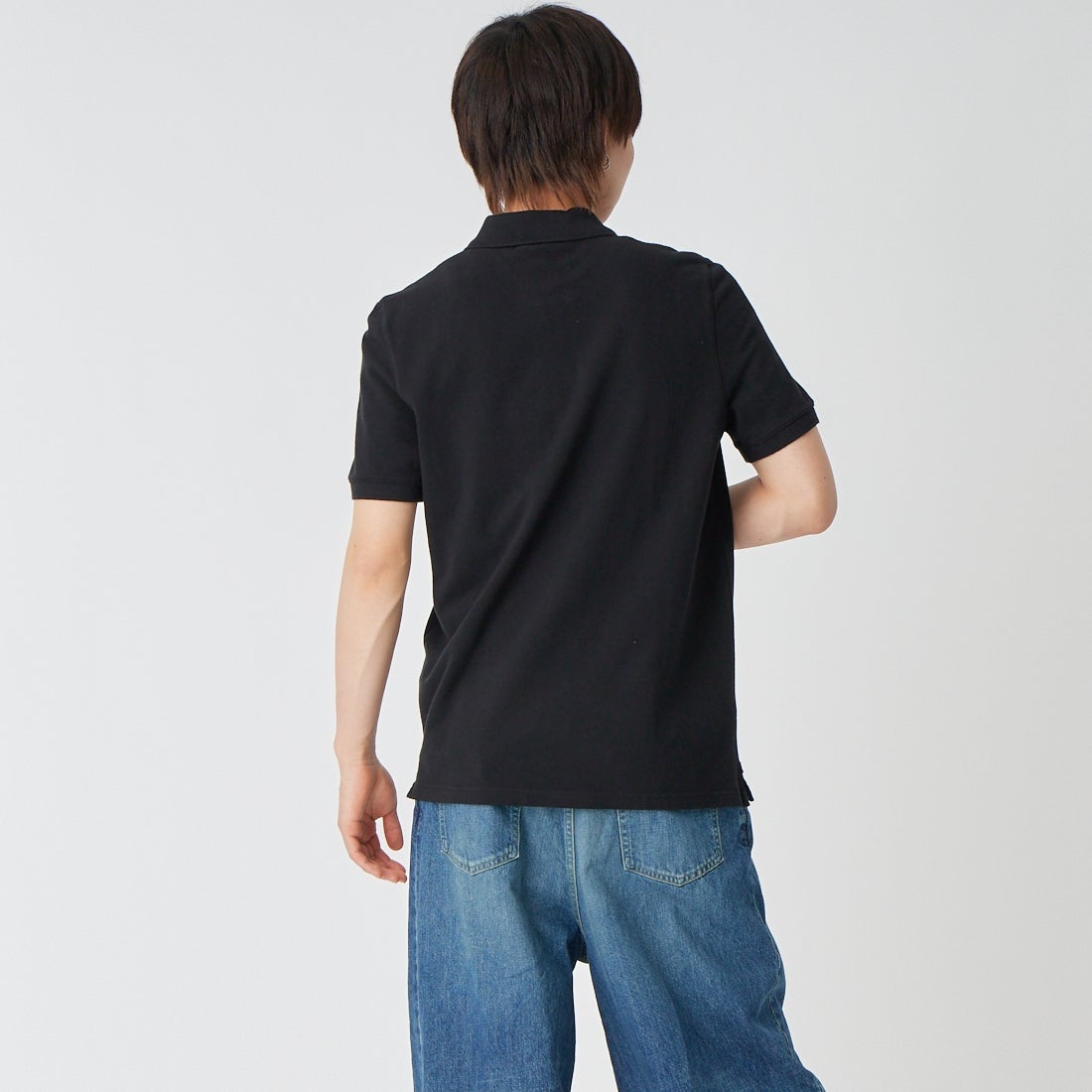 MAISON KITSUNE [メゾン キツネ] フォックスヘッド レギュラーポロシャツ [PM00209KP0002] P199 BLACK &&モデル身長：177cm 着用サイズ：S&&