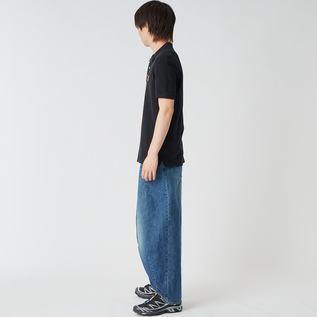 MAISON KITSUNE [メゾン キツネ] フォックスヘッド レギュラーポロシャツ [PM00209KP0002] P199 BLACK &&モデル身長：177cm 着用サイズ：S&&