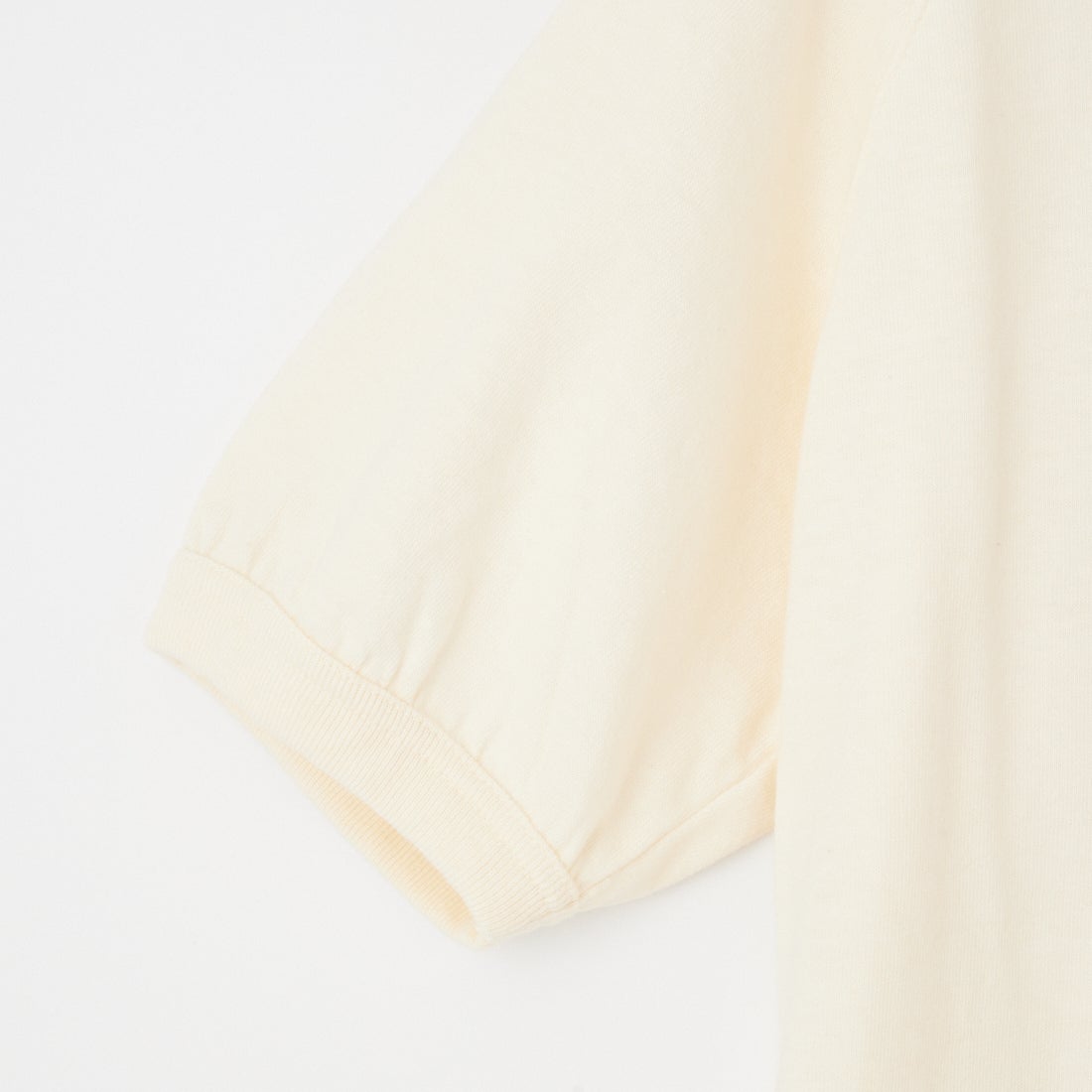 SOPHIE TALKS ABOUT THE WEATHER [ソフィートークスアバウトザウェザー] VネックリンガーTシャツ [COM-26S-CU06] IVORY