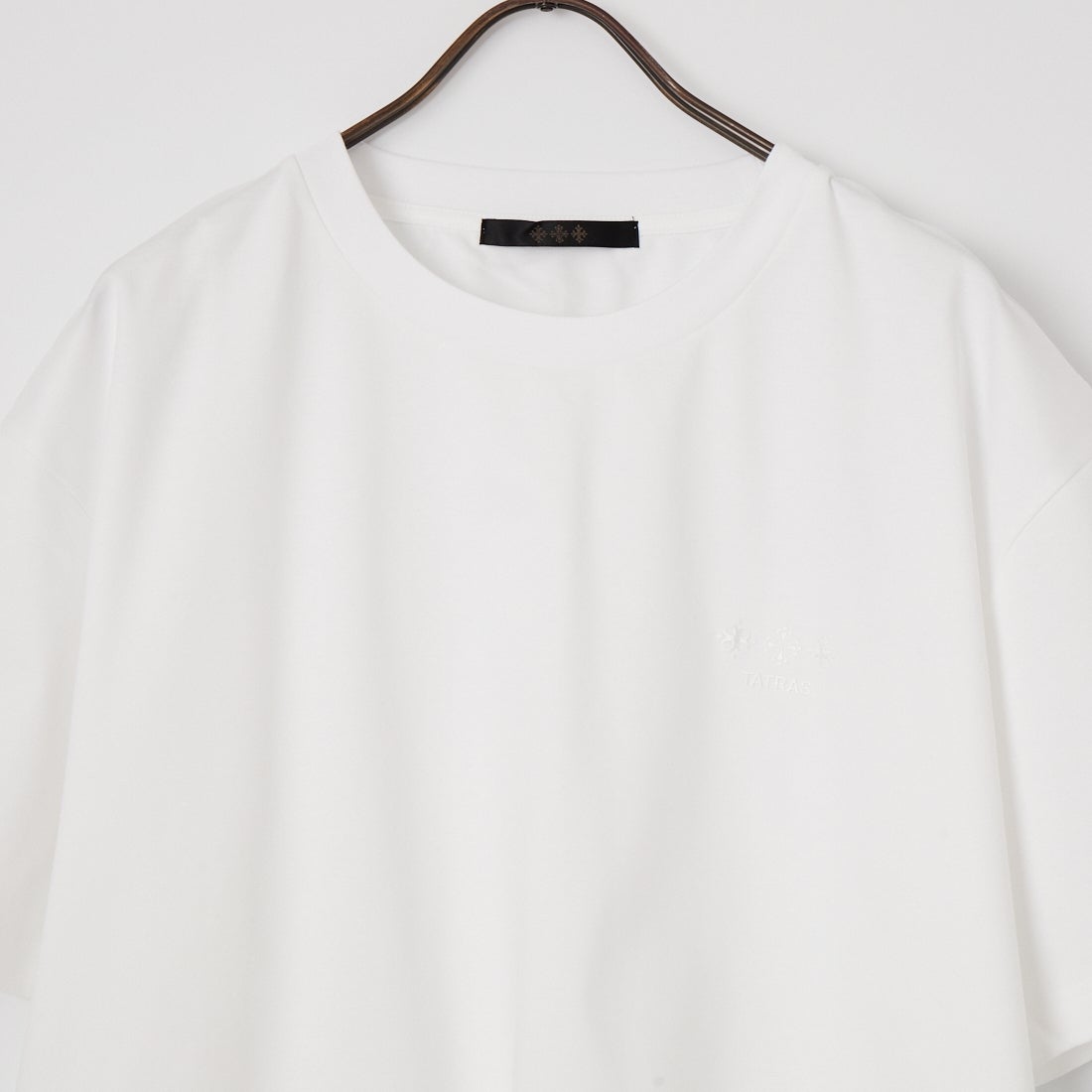 TATRAS [タトラス] 別注 GLUTO ショートスリーブTシャツ [MCKZ0764083968-JF] WHITE
