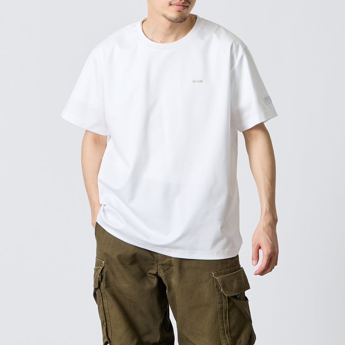 WHITE&&モデル身長：168cm 着用サイズ：2&&