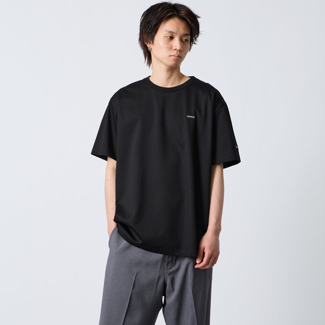 BLACK&&モデル身長：177cm 着用サイズ：4&&