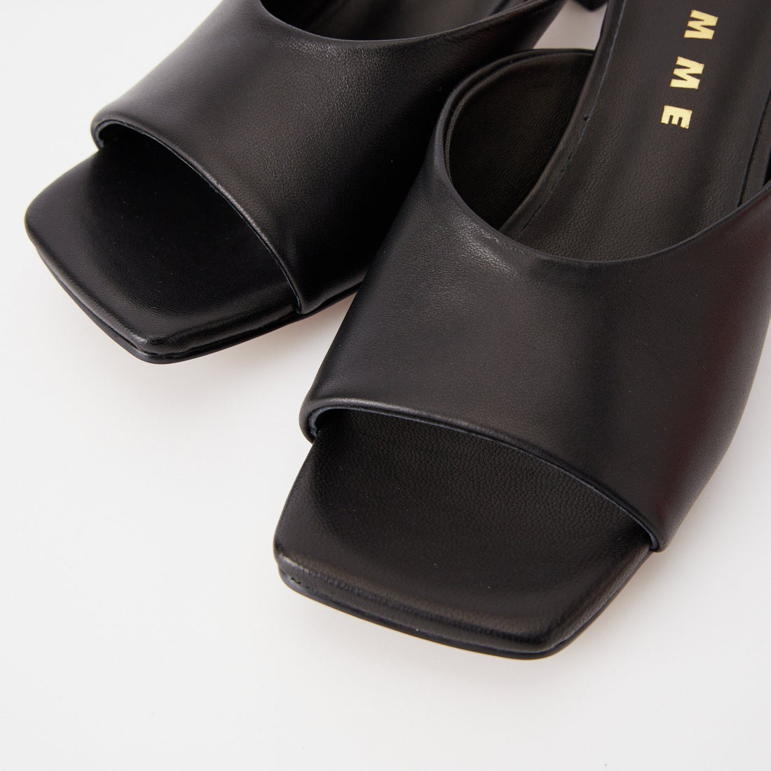 REMME [レメ] SHEEP LEATHER SOFIA サンダル [ZH-26S023-SO] NEGRO