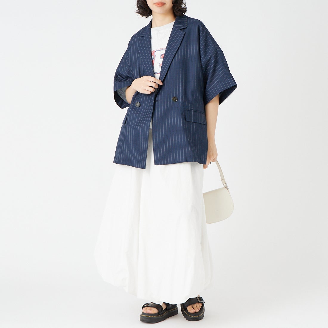 USINE [ユジーヌ] リネンライクショートスリーブジャケット [21267058] 076 ﾈｲﾋﾞｰS &&モデル身長：162cm 着用サイズ：F&&