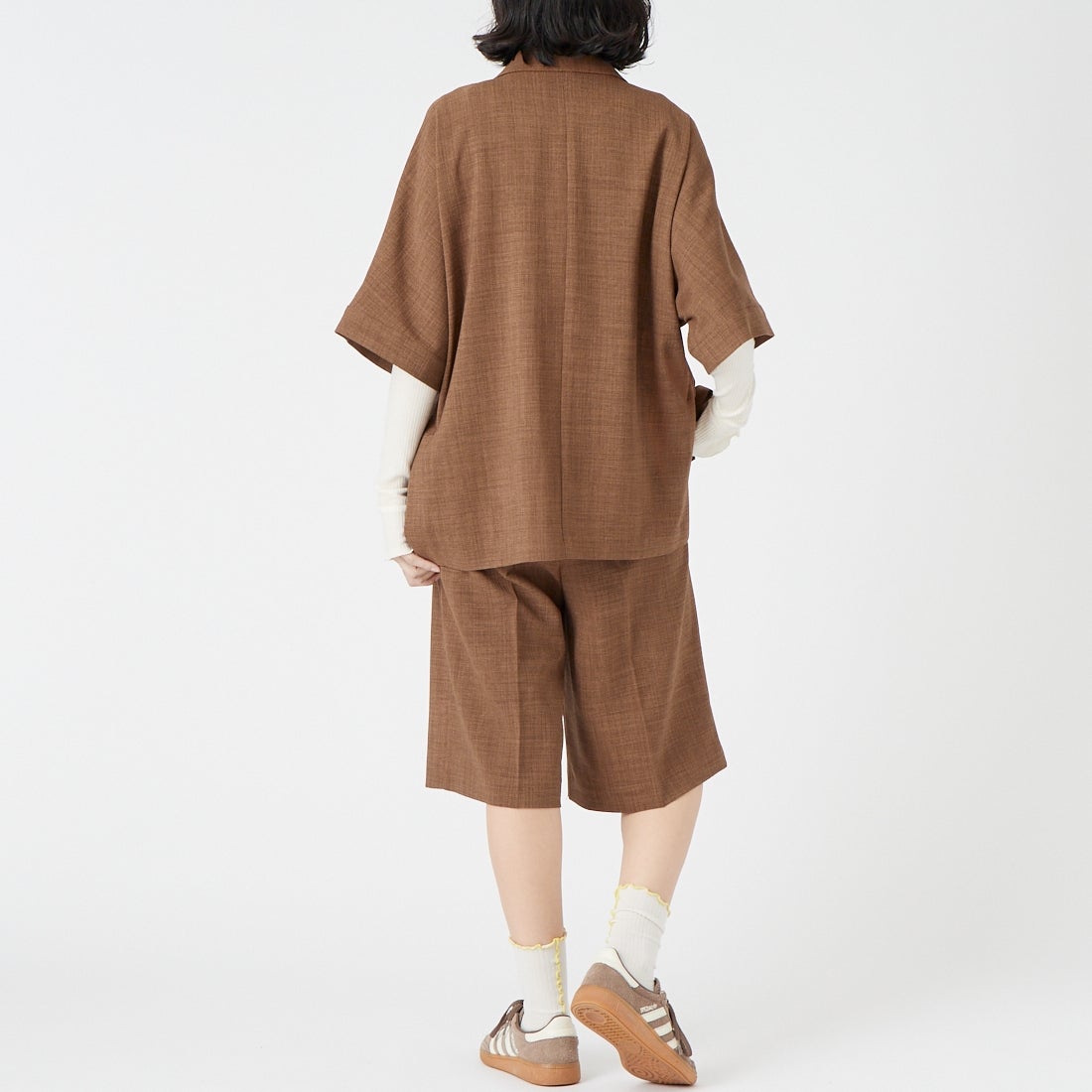 USINE [ユジーヌ] リネンライクショートスリーブジャケット [21267058] 037 ﾌﾞﾗｳﾝ &&モデル身長：162cm 着用サイズ：F&&