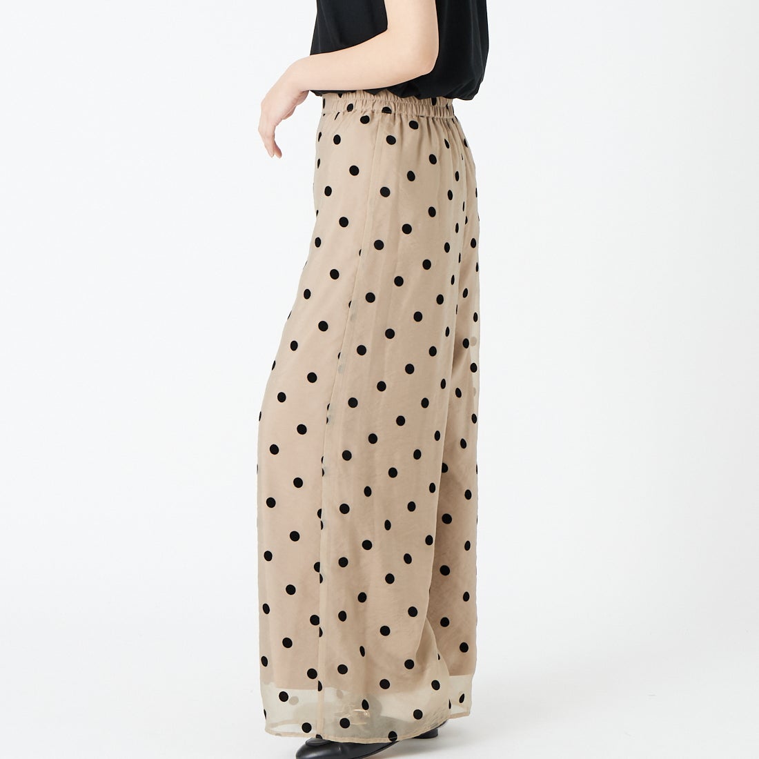 Jf Ready Made [ジェイエフレディメイド] オーガンジードットパンツ [8565640-01] 61 ﾍﾞｰｼﾞｭ &&モデル身長：162cm 着用サイズ：F&&