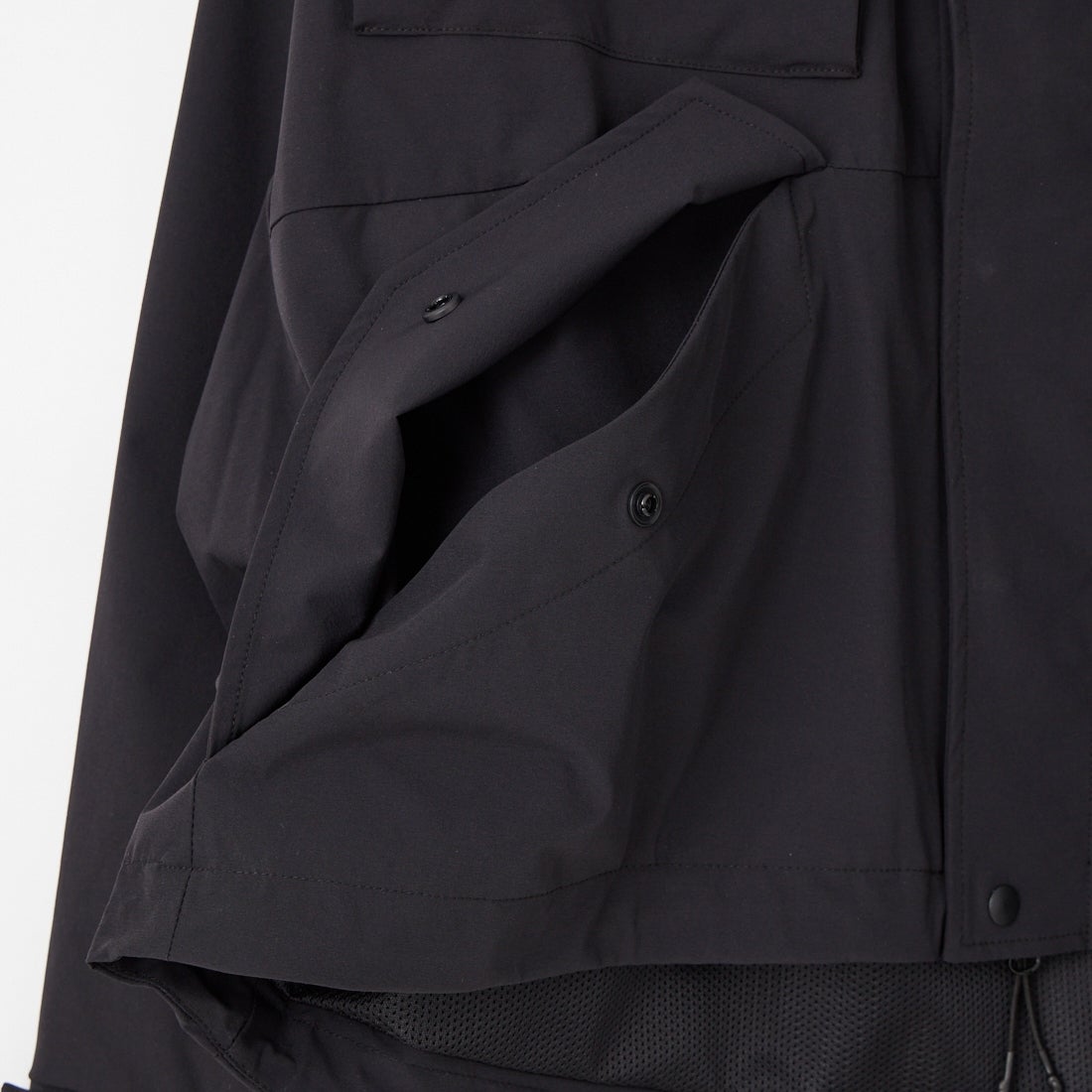 +phenix [プラスフェニックス] テックエクワックスジャケット [POO-26018F] SN90 BLACK