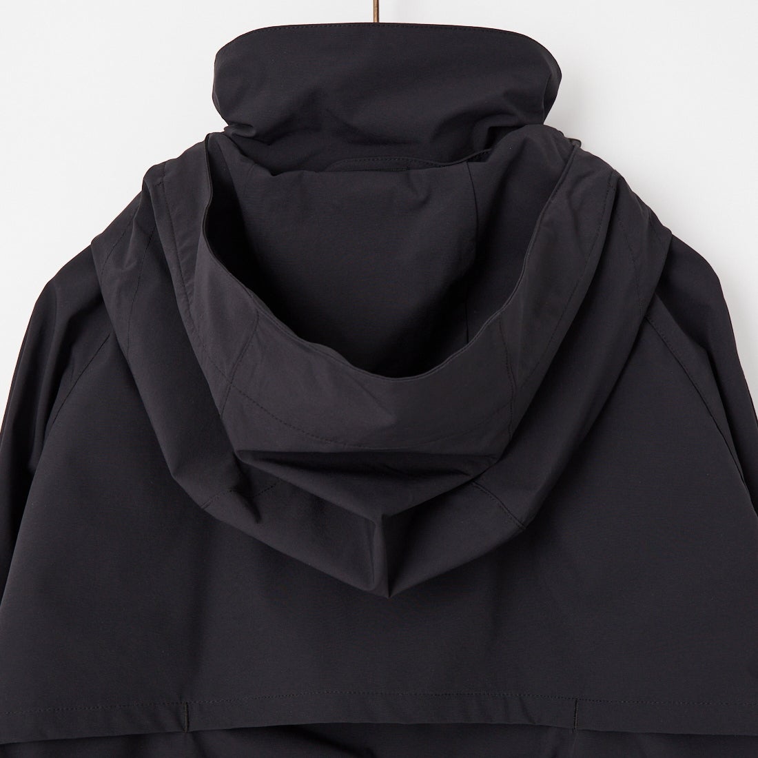 +phenix [プラスフェニックス] テックエクワックスジャケット [POO-26018F] SN90 BLACK