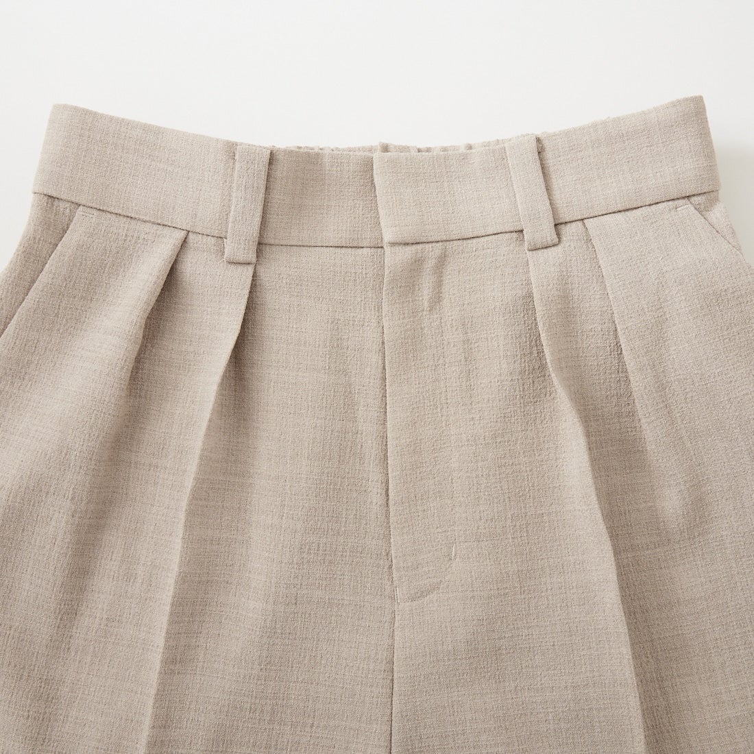 USINE [ユジーヌ] リネンライク2タックバミューダパンツ [21267060] 033 ﾍﾞｰｼﾞｭ