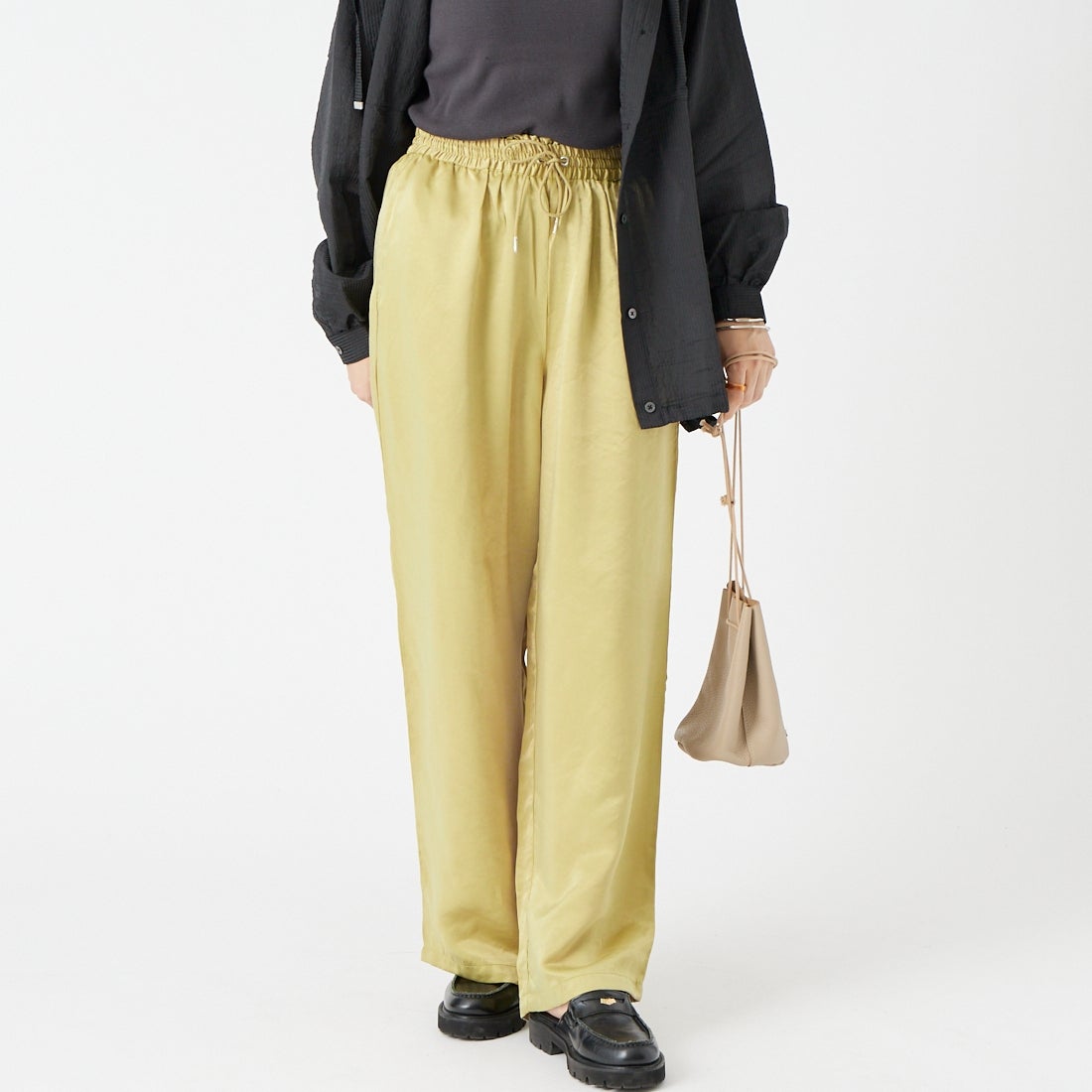 Jeans Factory Clothes [ジーンズファクトリークローズ] イージーワイドサテンパンツ [IN22-PT-6] 7 ﾗｲﾑ &&モデル身長：162cm 着用サイズ：38&&