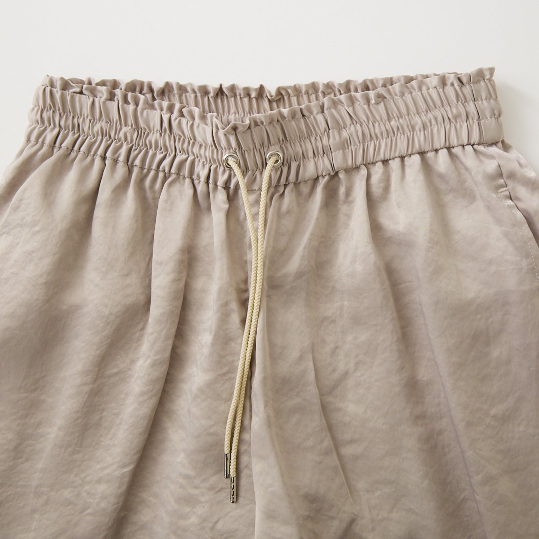 Jeans Factory Clothes [ジーンズファクトリークローズ] イージーワイドサテンパンツ [IN22-PT-6] 9 ﾗｲﾄﾍﾞｰｼﾞ