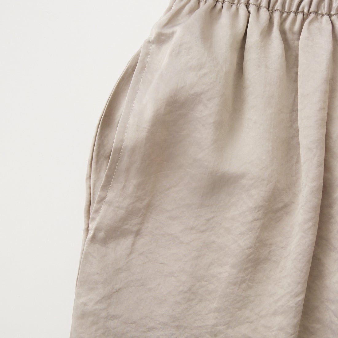 Jeans Factory Clothes [ジーンズファクトリークローズ] イージーワイドサテンパンツ [IN22-PT-6] 9 ﾗｲﾄﾍﾞｰｼﾞ