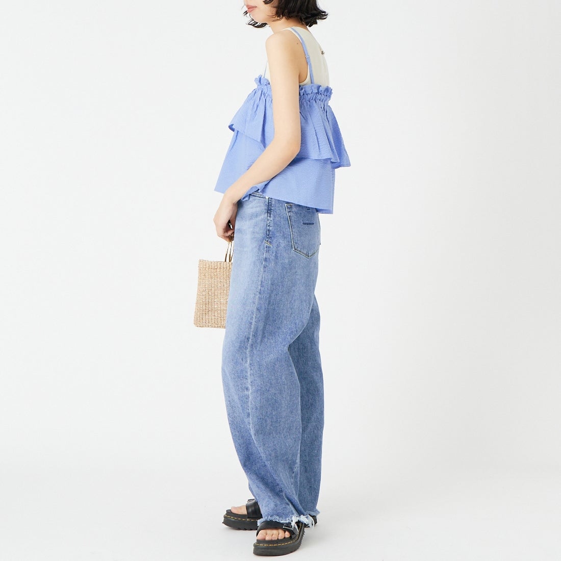 Jeans Factory Clothes [ジーンズファクトリークローズ] シアーサッカーフリルビスチェ [8065051-00] 81 ｻｯｸｽ &&モデル身長：162cm 着用サイズ：F&&