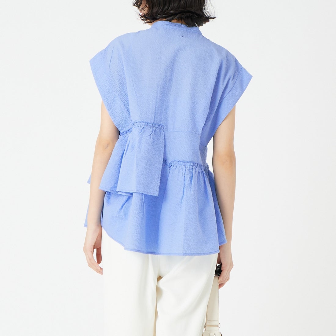 Jeans Factory Clothes [ジーンズファクトリークローズ] シアーサッカーフリルブラウス [8065050-01] 81 ｻｯｸｽ &&モデル身長：162cm 着用サイズ：F&&