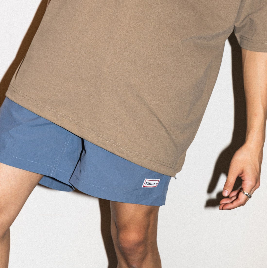 Marmot [マーモット] 別注 ワンポイントワッペンロゴ ユーティリティー ショートパンツ [MTSS26MHP341IN-JF] INDIGO