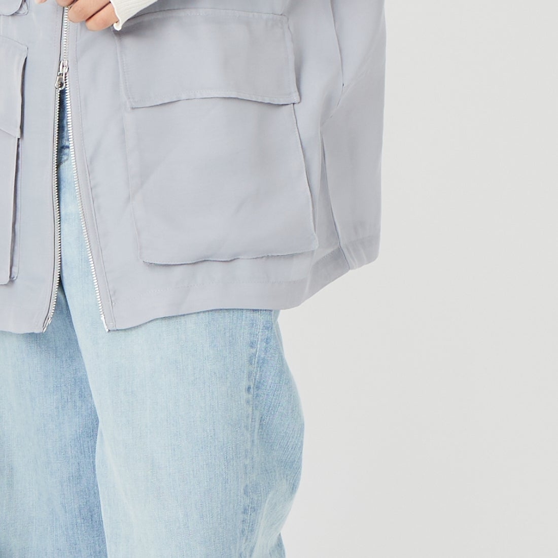 Maison de L'allure [メゾン ドゥ ラリュール] シアーハンティングジャケット [M26312010] 05 L.GRAY &&モデル身長：162cm 着用サイズ：F&&