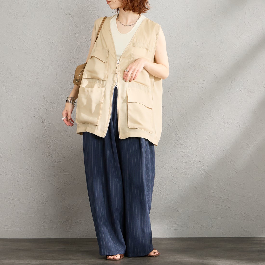 Maison de L'allure [メゾン ドゥ ラリュール] シアーハンティングジャケット [M26312010] 22 BEIGE &&モデル身長：158cm 着用サイズ：F&&