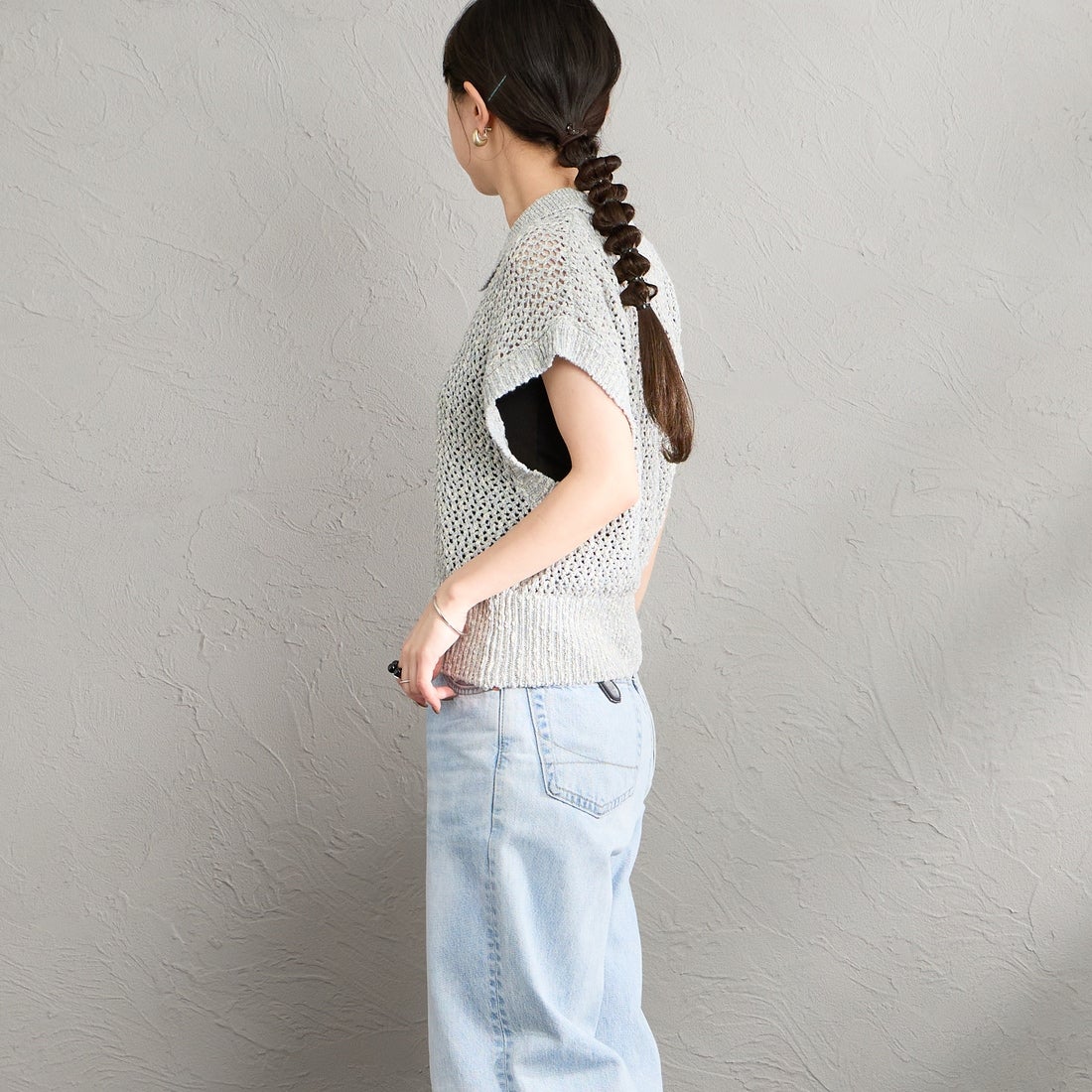 Maison de L'allure [メゾン ドゥ ラリュール] メッシュポロニット [M26311001] 07 GRAY &&モデル身長：150cm 着用サイズ：F&&