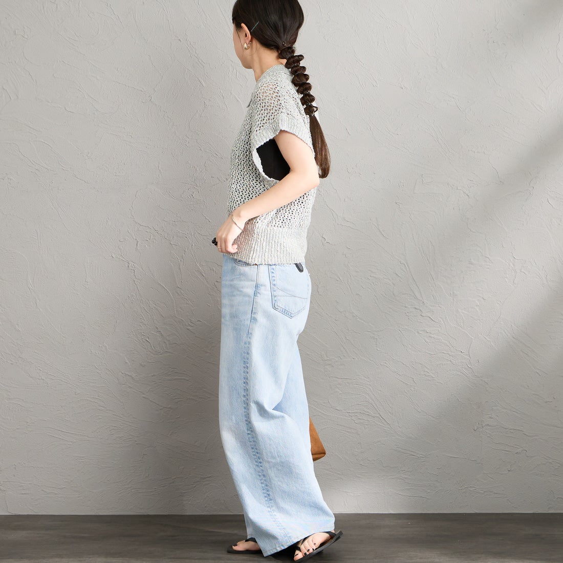 Maison de L'allure [メゾン ドゥ ラリュール] メッシュポロニット [M26311001] 07 GRAY &&モデル身長：150cm 着用サイズ：F&&