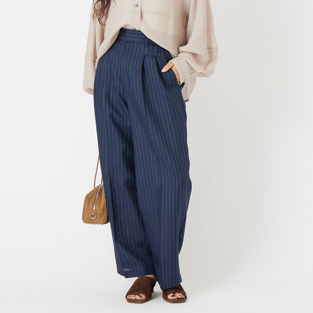 USINE [ユジーヌ] リネンライク2タックワイドパンツ [21267059] 076 ﾈｲﾋﾞｰS