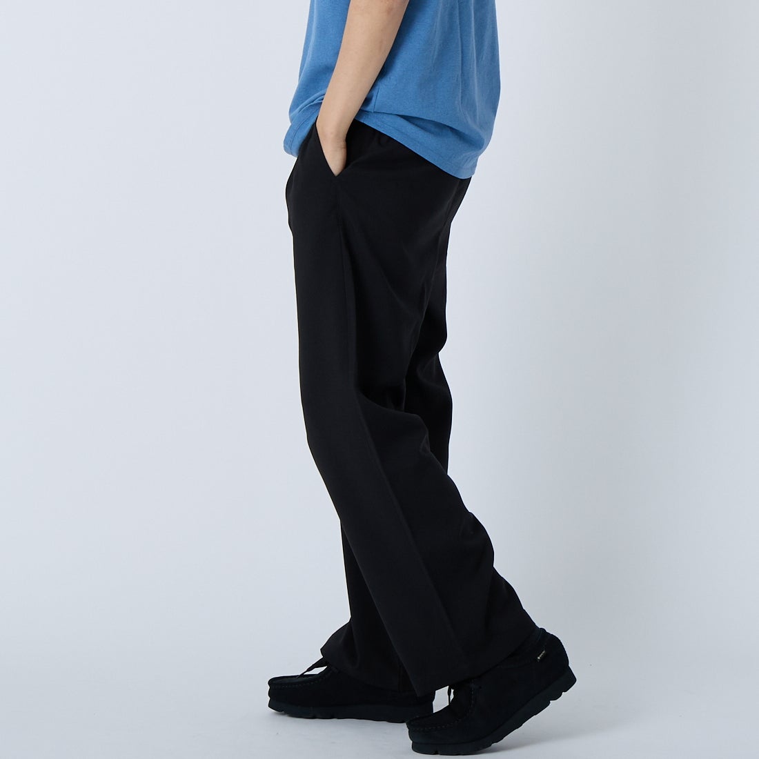 Noir Fabrik [ヌワールファブリック] CDマットウースストレッチバギーイージーパンツ [NF-262-014] 61 BLK &&モデル身長：179cm 着用サイズ：M&&