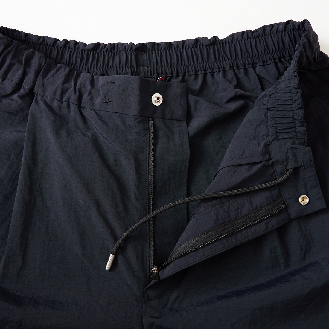 NANGA [ナンガ] ナイロンタッサートラックパンツ [N2600-1D133A] BLK