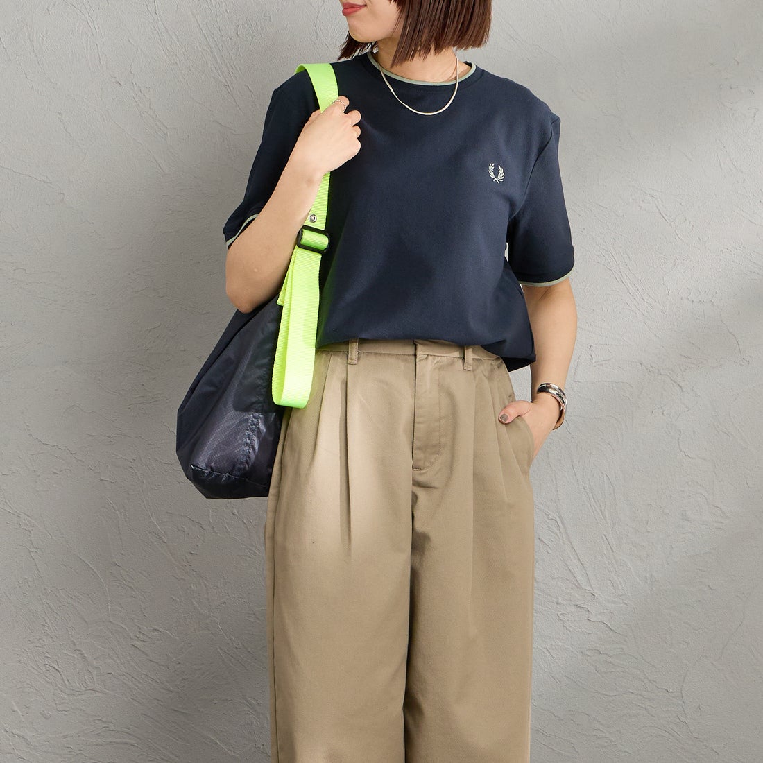 ⭐️ノンゴリFRED PERRY フレッドペリー 刺繍ロゴ FRED PERRY [フレッドペリー] 別注 ORIGINAL SPORTSWEAR バック刺繍