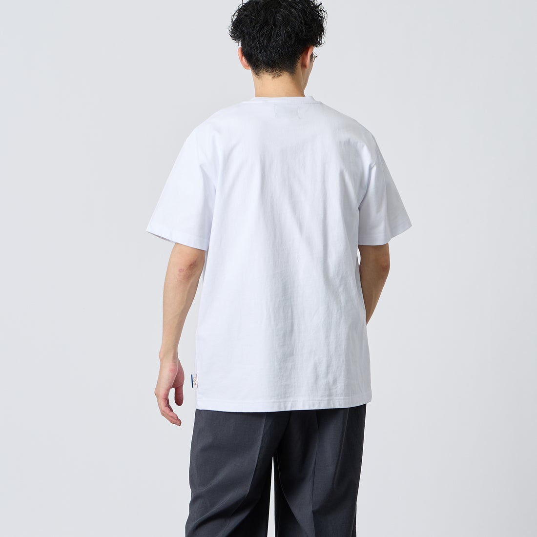 PARIS SAINT-GERMAN [パリ・サンジェルマン] PSGロゴプリント ショートスリーブTシャツ [PS0126SS0003] WHITE &&モデル身長：168cm 着用サイズ：L&&