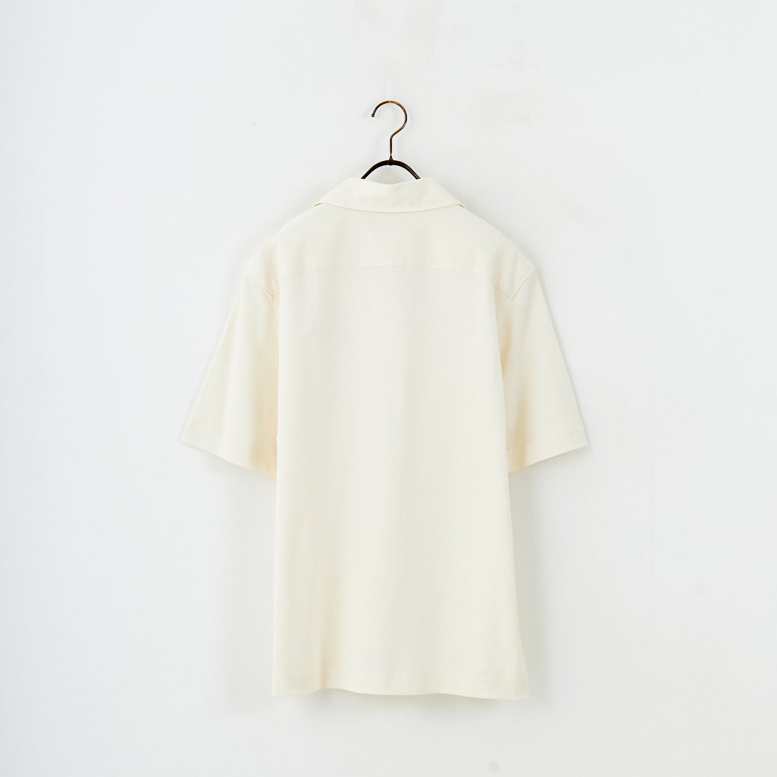 FRED PERRY [フレッドペリー] コンプレスメッシュ ワンポイントロゴ刺繍 ショートスリーブシャツ [M1745] 560 ECRU