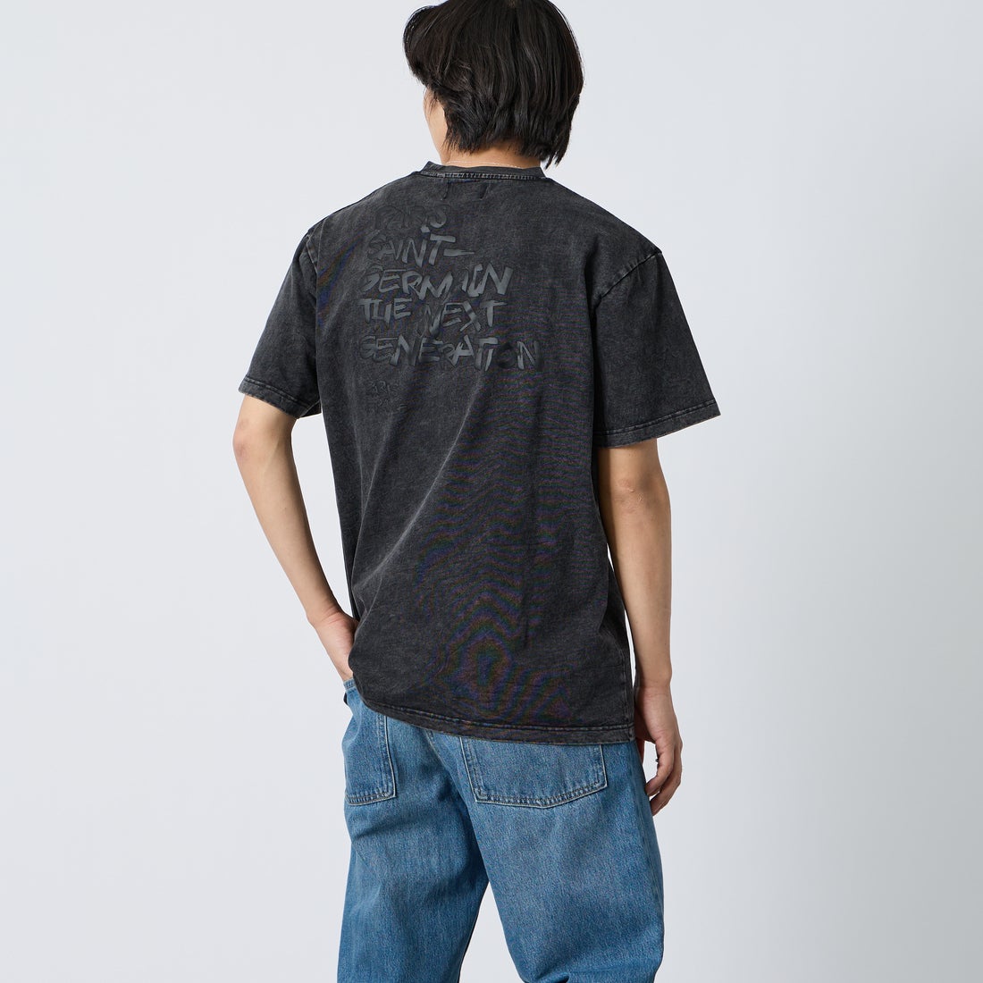 PARIS SAINT-GERMAN [パリ・サンジェルマン] バックプリント ショートスリーブTシャツ [PS0126SS0008] BLACK &&モデル身長：179cm 着用サイズ：XL&&