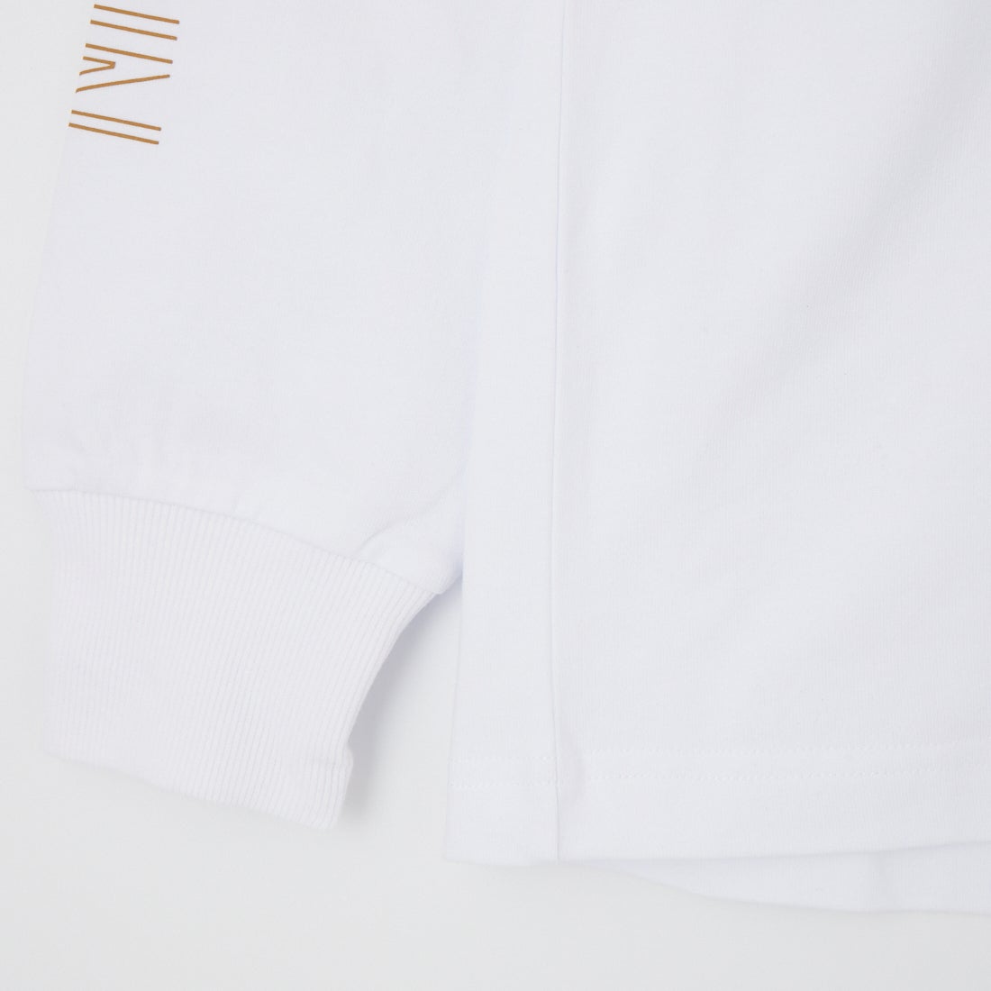 PARIS SAINT-GERMAN [パリ・サンジェルマン] ワッペン刺繍ロゴ スリーブプリント ロングスリーブTシャツ [PS0326SS0001] WHITE