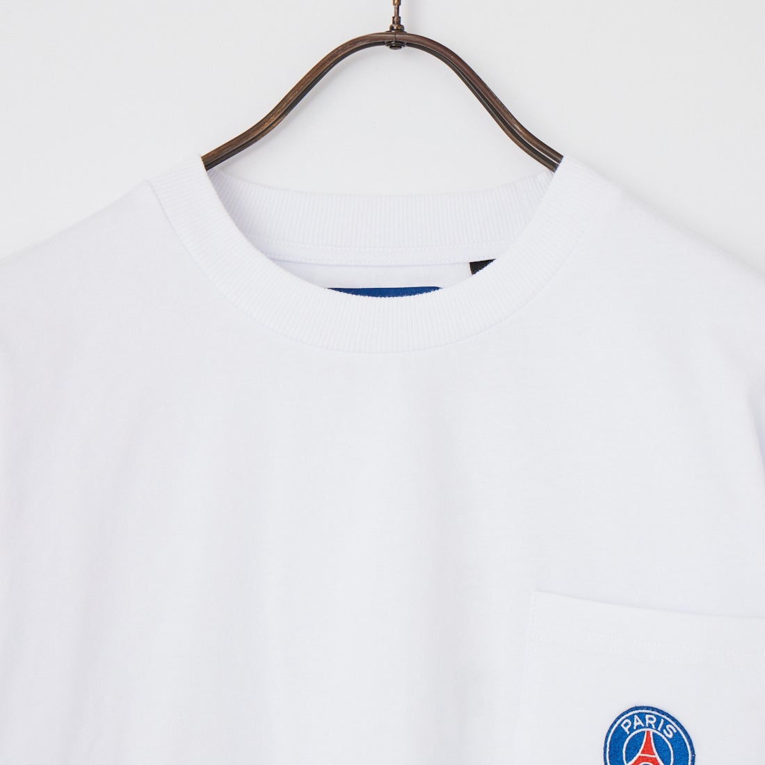 PARIS SAINT-GERMAN [パリ・サンジェルマン] ワッペン刺繍ロゴ スリーブプリント ロングスリーブTシャツ [PS0326SS0001] WHITE