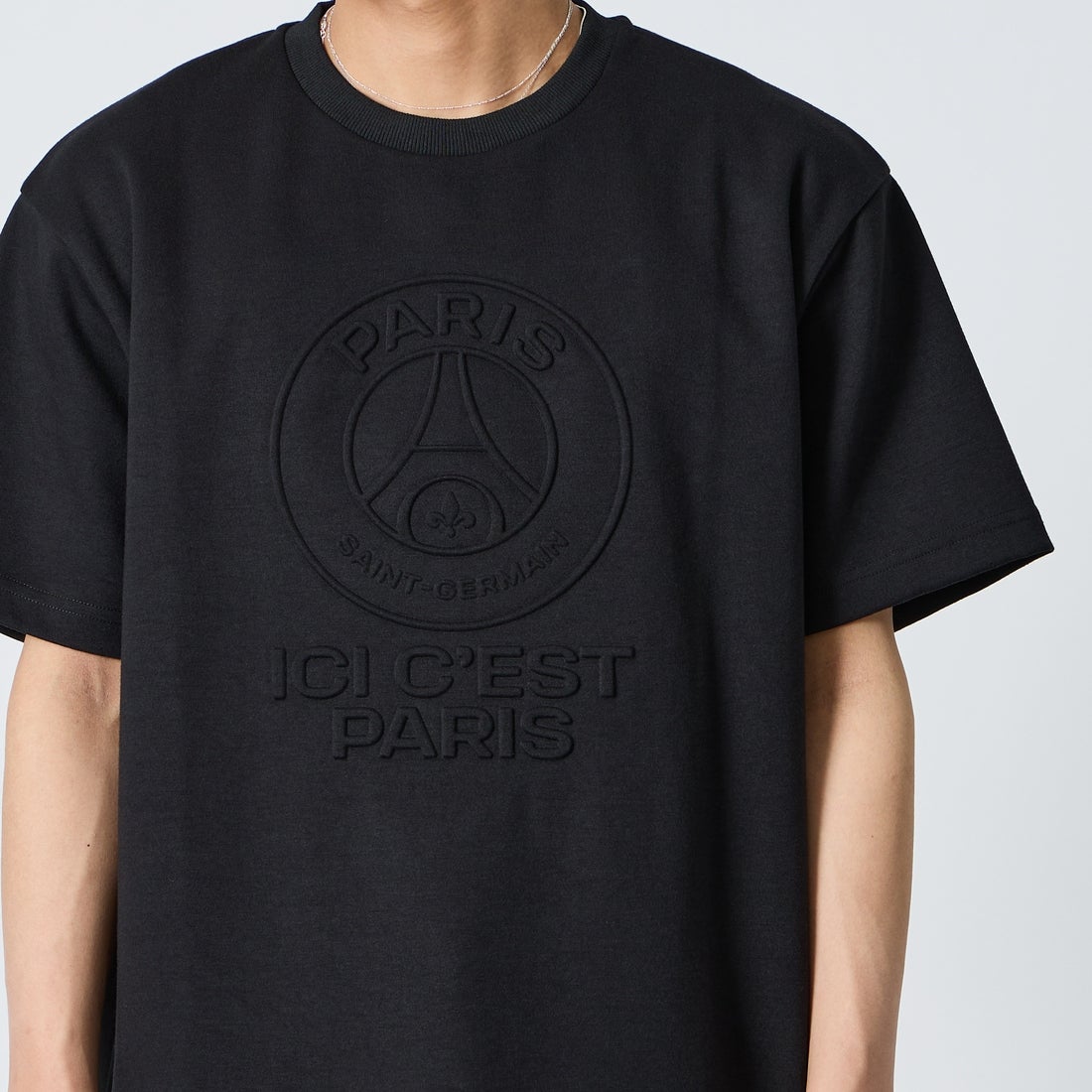 PARIS SAINT-GERMAN [パリ・サンジェルマン] PSGエンボスロゴ ショートスリーブTシャツ [PS0526SS0001] BLACK