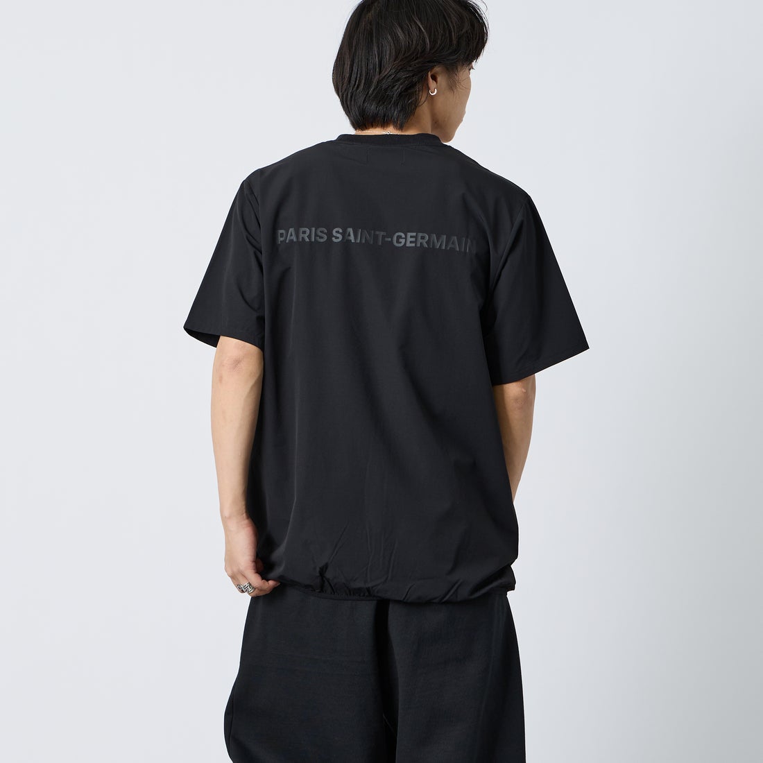 BLACK&&モデル身長：179cm 着用サイズ：XL&&