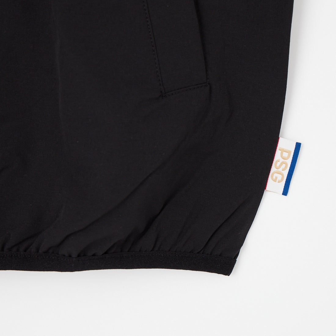 PARIS SAINT-GERMAN [パリ・サンジェルマン] ワッペン刺繍ロゴ バックプリント ショートスリーブTシャツ [PS2126SS0001] BLACK