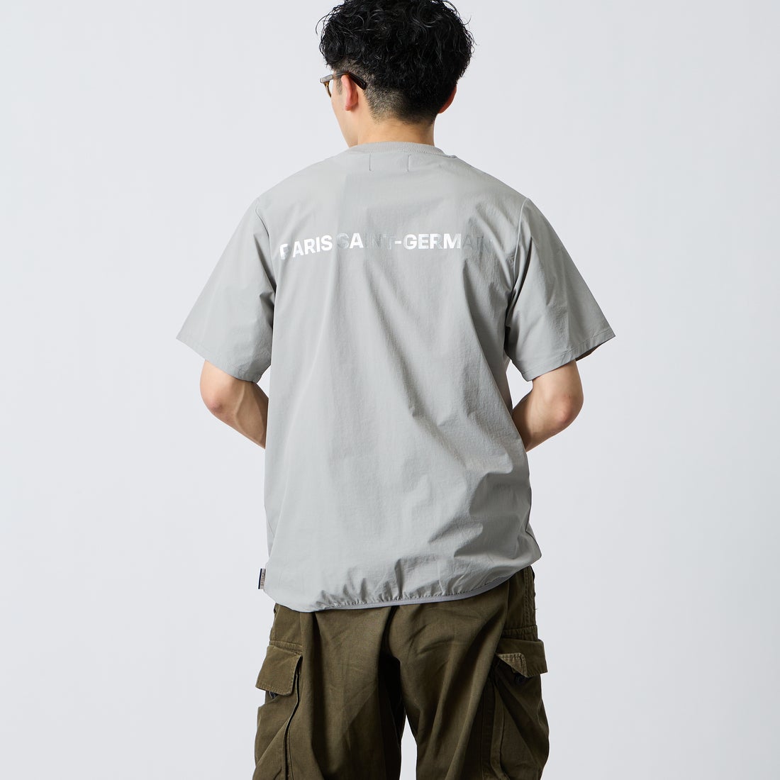 PARIS SAINT-GERMAN [パリ・サンジェルマン] ワッペン刺繍ロゴ バックプリント ショートスリーブTシャツ [PS2126SS0001] BLACK