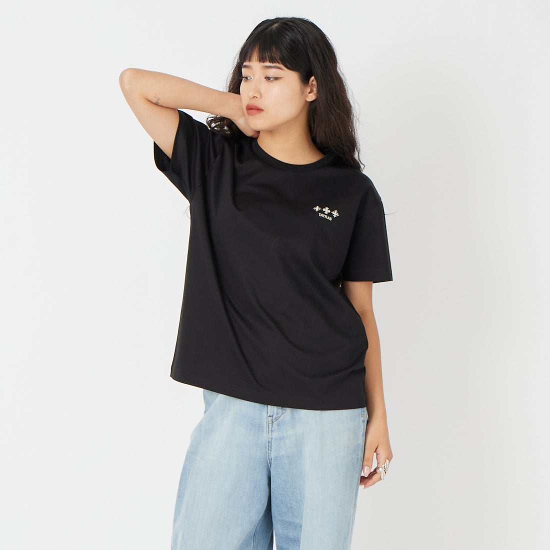 TATRAS [タトラス] GISELLA/ジゼラ ショートスリーブTシャツ [LCKZ0750083588] BLACK &&モデル身長：162cm 着用サイズ：1&&