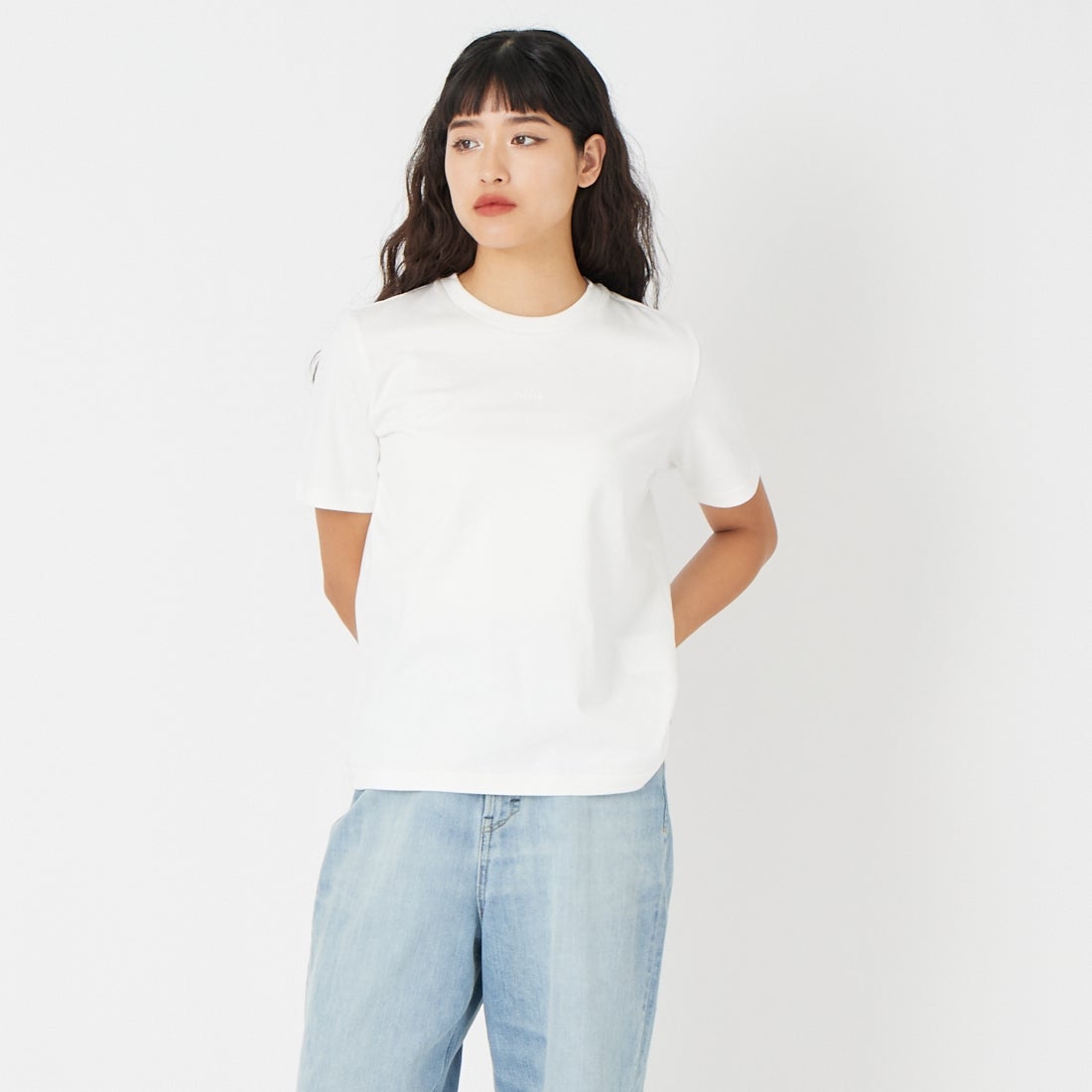 TATRAS [タトラス] LAVINIA/ラヴィニア ショートスリーブTシャツ [LCKZ0410083588] IVORY &&モデル身長：162cm 着用サイズ：2&&