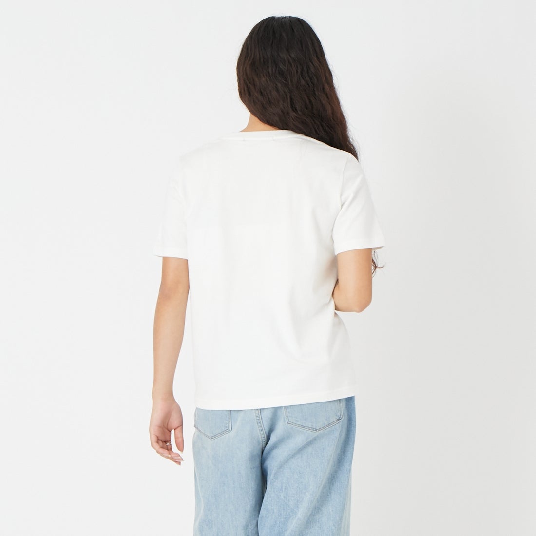 TATRAS [タトラス] LAVINIA/ラヴィニア ショートスリーブTシャツ [LCKZ0410083588] IVORY &&モデル身長：162cm 着用サイズ：2&&