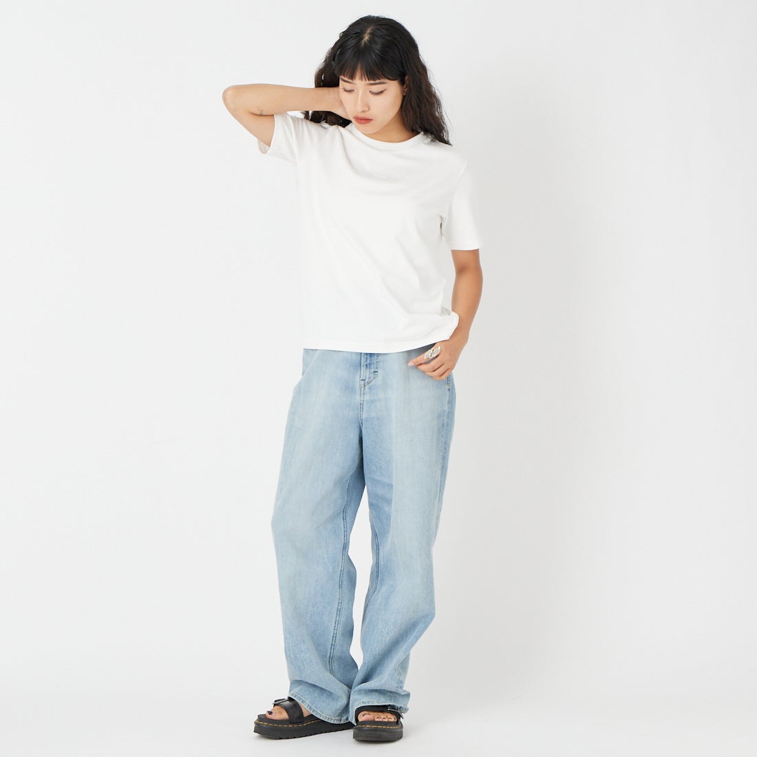 TATRAS [タトラス] LAVINIA/ラヴィニア ショートスリーブTシャツ [LCKZ0410083588] IVORY &&モデル身長：162cm 着用サイズ：2&&